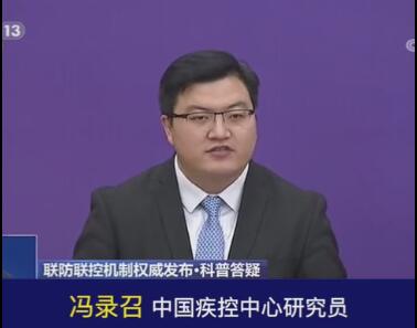 在低風險區(qū)域出行仍需戴口罩.jpg